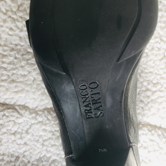 SOLD!!! Franco Sarto Black leather pump - Picture 5 of 5